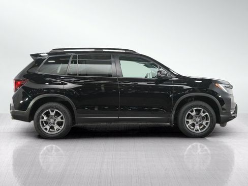 Used 2023 Honda Passport TrailSport image 6