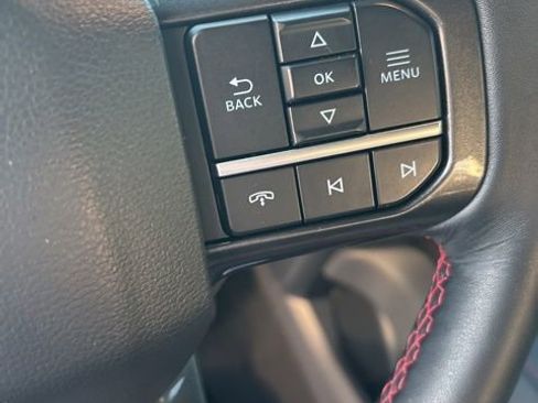 Used 2024 Ford Expedition Limited image 22