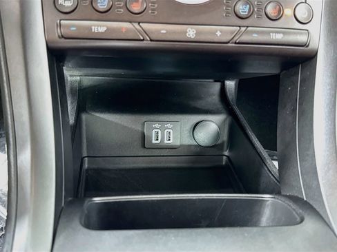 Used 2020 Ford Fusion Energi Titanium FWD image 20
