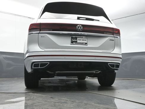 New 2026 Volkswagen Atlas SEL Premium R-Line AWD/4WD image 38