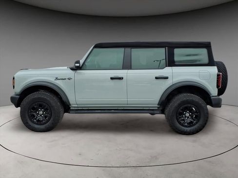 Used 2022 Ford Bronco Wildtrak AWD/4WD image 2