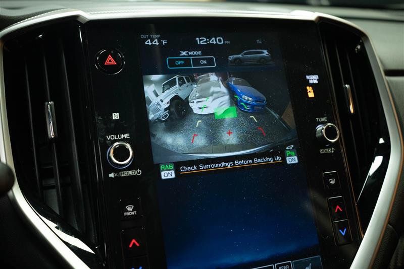 Used 2025 Subaru Ascent Premium AWD/4WD image 24