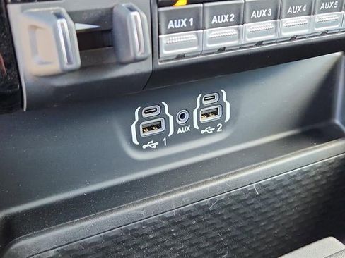 Used 2024 RAM 3500 Laramie w/ Night Edition image 24