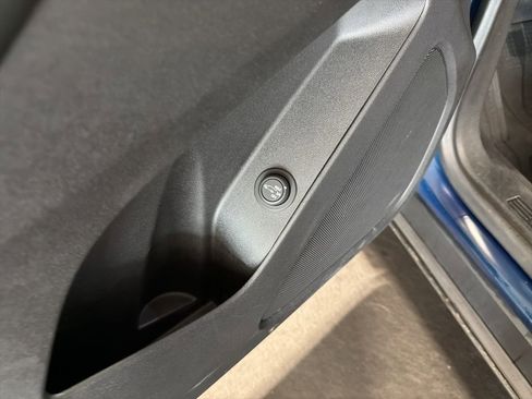 Certified 2020 Chevrolet Equinox LT image 33