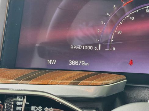 Used 2025 Cadillac Escalade Sport Platinum AWD/4WD image 41