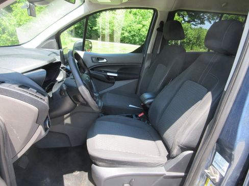 Used 2022 Ford Transit Connect XLT FWD image 31