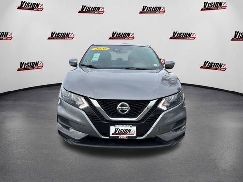 Used 2021 Nissan Rogue Sport S image 2