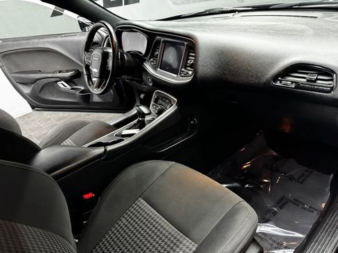 Used 2019 Dodge Challenger GT w/ Blacktop Package RWD image 45