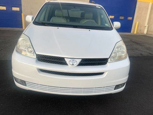 Used 2004 Toyota Sienna XLE image 3