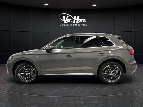 Used 2025 Audi Q5 e Premium Plus w/ Premium Plus Package AWD/4WD image 4