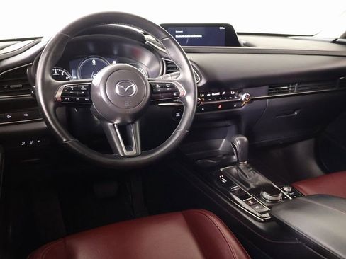 Used 2025 MAZDA CX-30 AWD 2.5 S w/ Preferred Package image 2