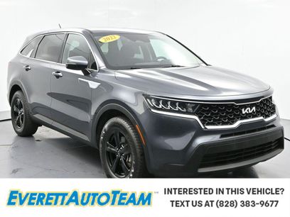 Used 2022 Kia Sorento LX