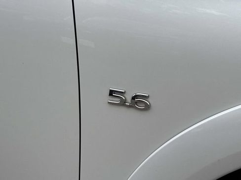 Used 2019 INFINITI QX80 Luxe w/ 22" Wheel Package image 10