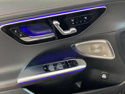 Certified 2025 Mercedes-Benz C 43 AMG 4MATIC Sedan image 24