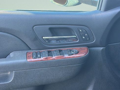 Used 2011 Chevrolet Silverado 3500 LTZ w/ Suspension Package, Off-Road image 22