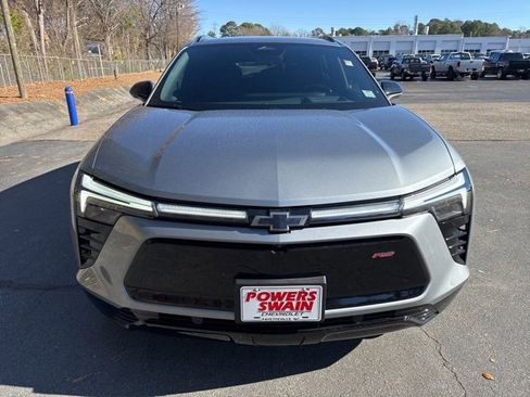 Used 2024 Chevrolet Blazer EV RS image 8