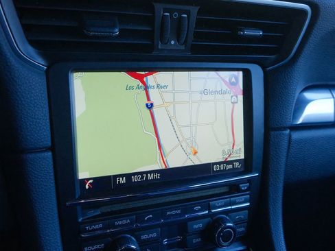 Used 2014 Porsche 911 Carrera 4S image 19