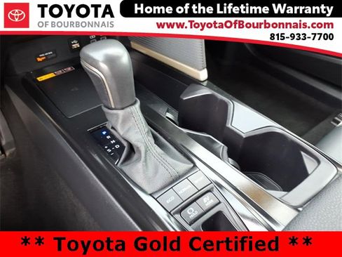 Certified 2025 Toyota Camry SE image 20
