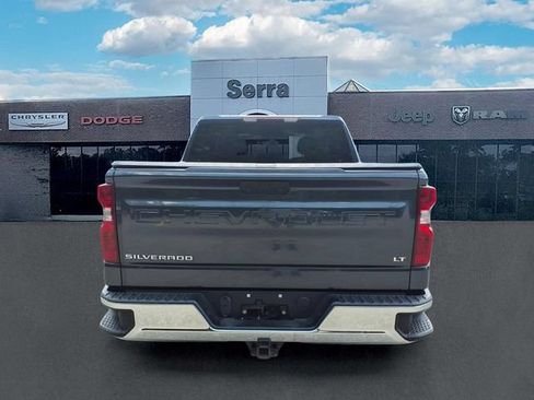 Used 2022 Chevrolet Silverado 1500 LT AWD/4WD image 6