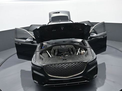 Used 2022 Genesis GV70 3.5T Sport w/ Sport Prestige Package image 38