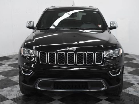 Used 2022 Jeep Grand Cherokee Limited image 3