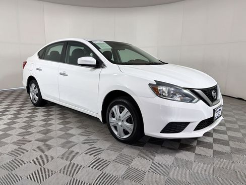 Used 2017 Nissan Sentra S FWD image 7