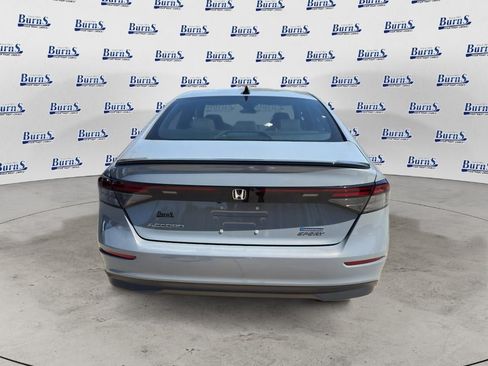Used 2025 Honda Accord Sport image 6