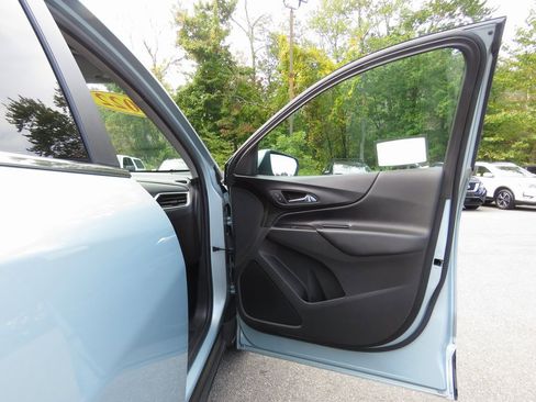 Used 2022 Chevrolet Equinox LT image 13