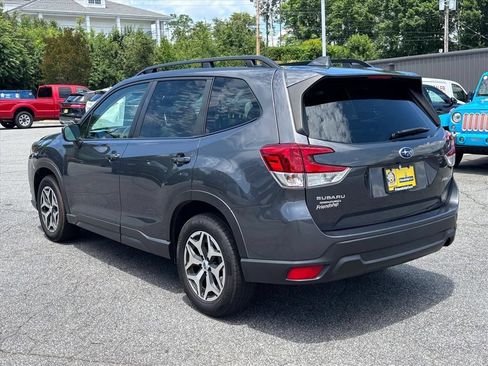 Used 2023 Subaru Forester Premium AWD/4WD image 24