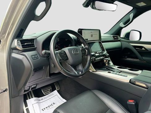 Used 2023 Lexus LX 600 F Sport w/ Accessory Package (A2) AWD/4WD image 27