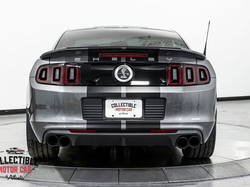 Used 2013 Ford Mustang Shelby GT500 RWD image 18