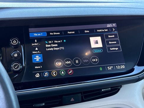 Used 2021 Buick Envision Avenir w/ Technology Package II image 21