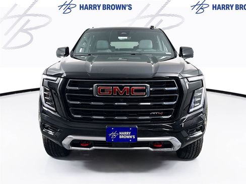 New 2026 GMC Yukon XL AT4 AWD/4WD image 31