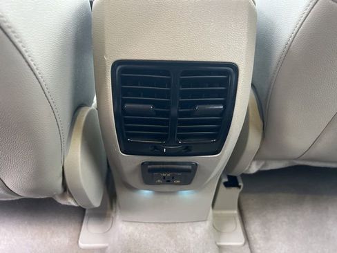 Used 2014 Ford Escape Titanium image 18
