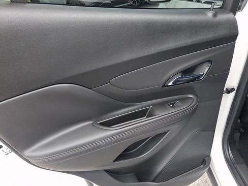 Used 2021 Buick Encore Preferred w/ Safety Package FWD image 11