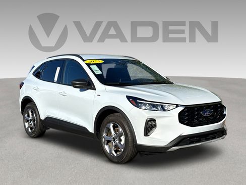 Used 2025 Ford Escape ST-Line image 1