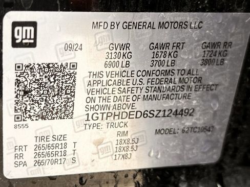 Used 2025 GMC Sierra 1500 SLT RWD image 33