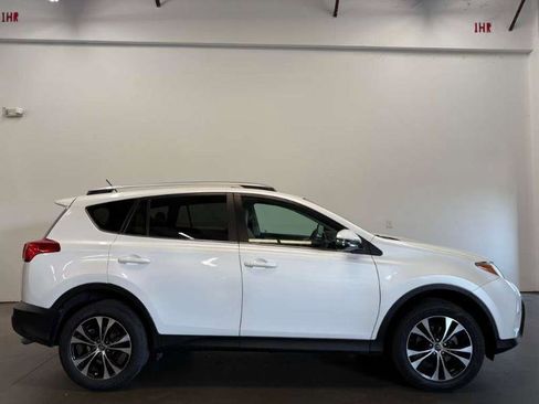 Used 2015 Toyota RAV4 Limited w/ Technology Package image 2