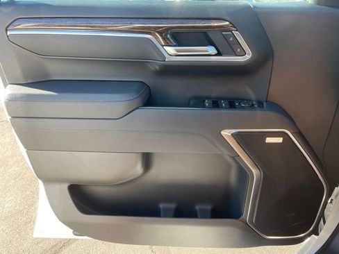 New 2026 GMC Sierra 1500 Elevation image 24