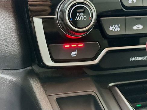 Used 2018 Honda CR-V Touring image 23