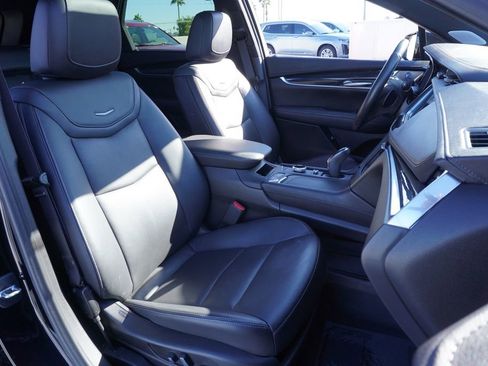 Certified 2023 Cadillac XT5 Premium Luxury image 12