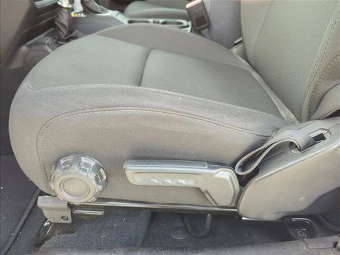 Used 2023 Jeep Wrangler Sport AWD/4WD image 8