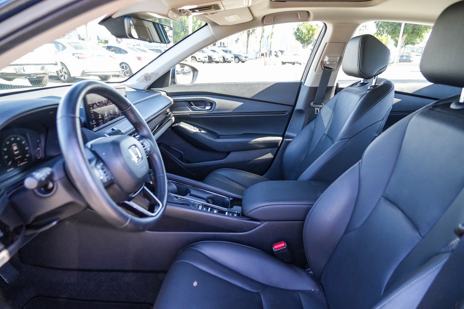 Used 2024 Honda Accord EX-L image 19