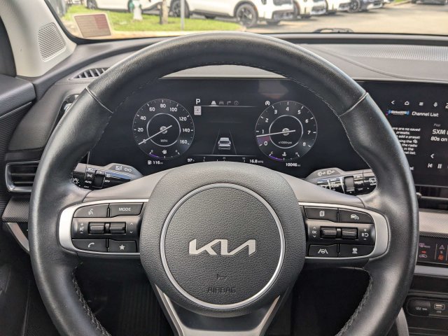 Used 2025 Kia Sportage SX AWD/4WD image 32