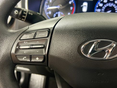 Used 2022 Hyundai Kona SE FWD image 18