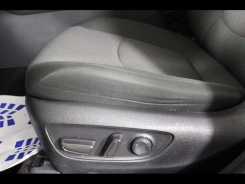 Used 2024 Toyota RAV4 XLE FWD image 18