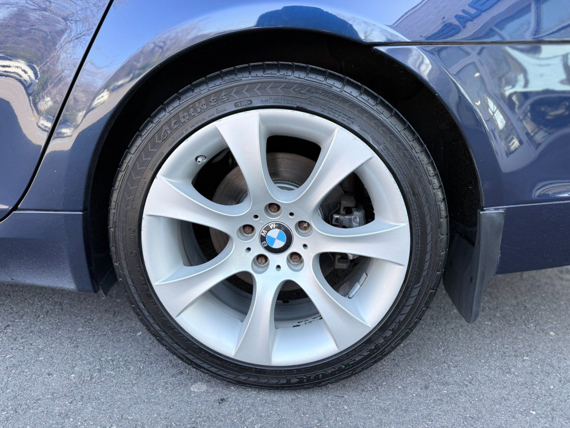 Used 2009 BMW 535i xDrive Wagon AWD/4WD image 48