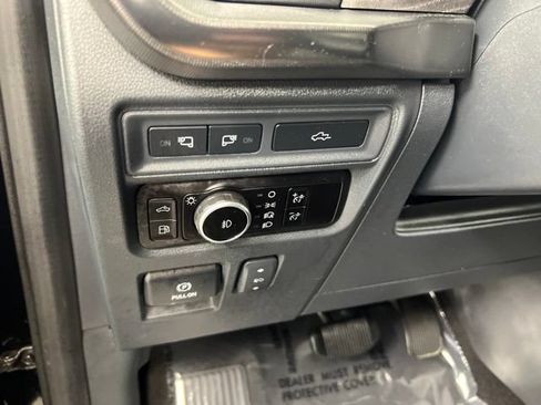 Used 2023 Ford F150 Platinum w/ Equipment Group 701A High AWD/4WD image 13