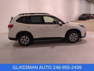 Certified 2023 Subaru Forester Premium AWD/4WD video 2