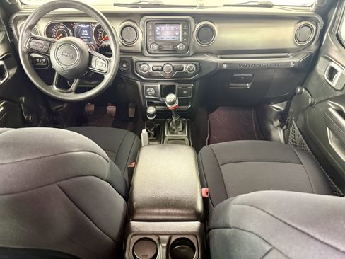 Used 2019 Jeep Wrangler Sport image 20